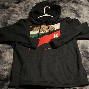 Hurley California Bear Hoodie - Black